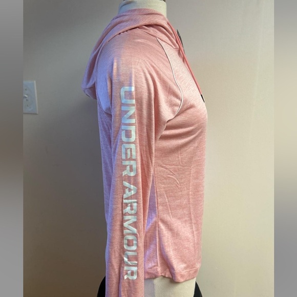 NWT Women’s Under Armor Pink Hoodie size M - Picture 2 of 5